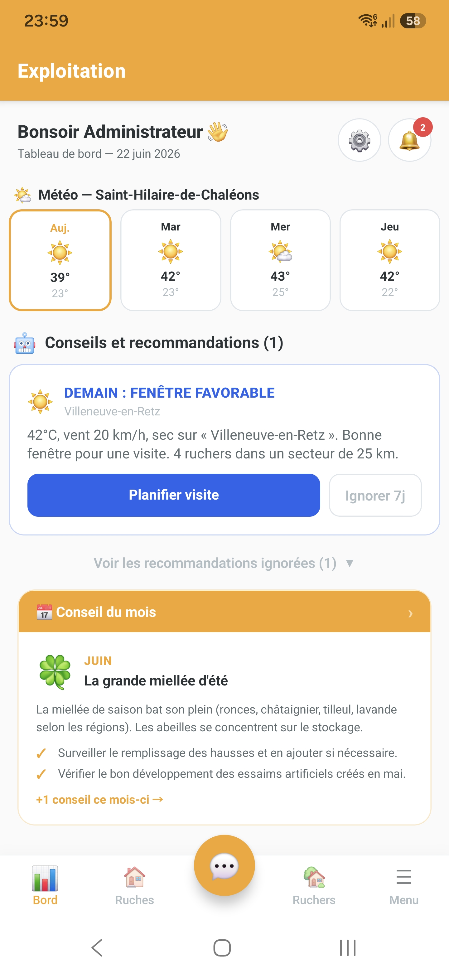 Tableau de bord Api'Track avec météo, recommandation de visite et conseil du mois